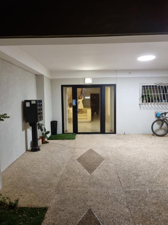 Apt Heart Tlv Arnon 50 Mt From Sea Apartamento Tel Aviv Exterior foto